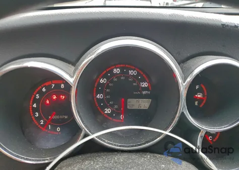 2006 Pontiac Vibe z USA, uszkodzony, nr VIN 5Y2SL65856Z445775